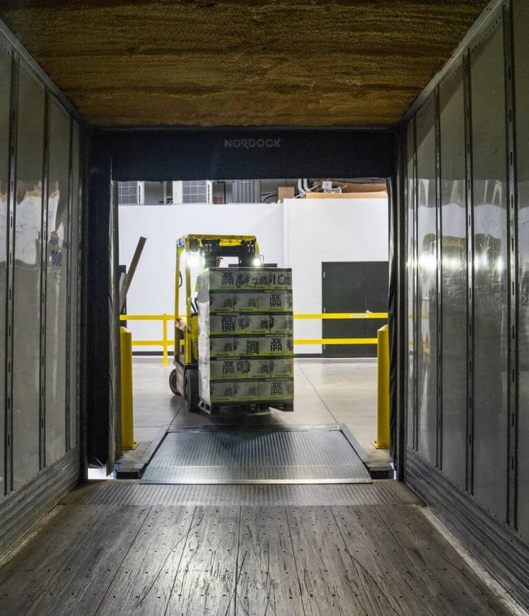 Plane logistics