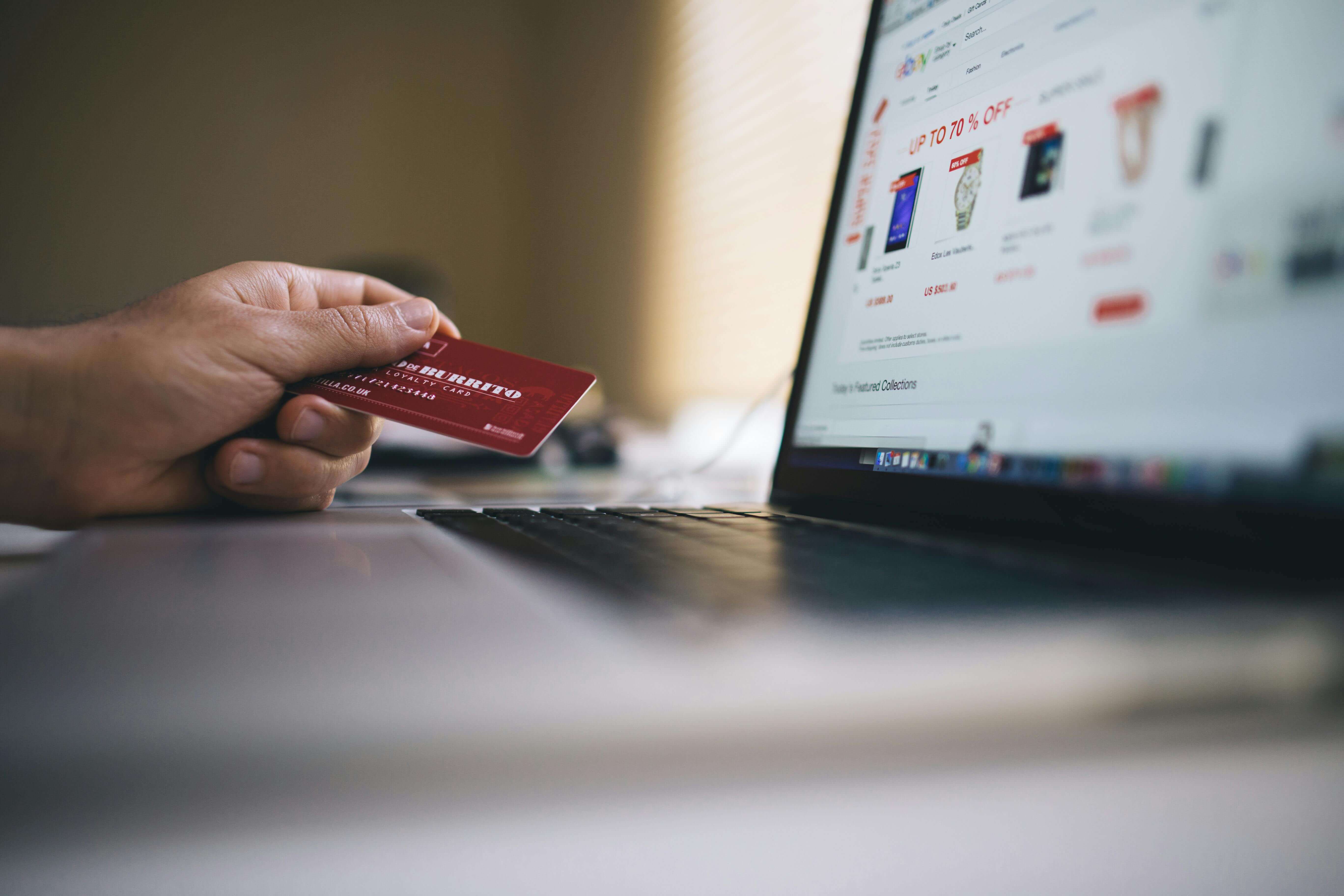 How to Create a Visually Appealing E-commerce Store?